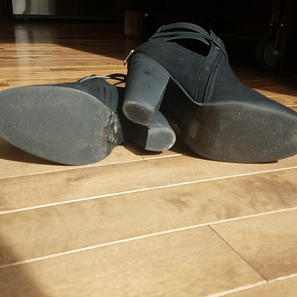 Very cute booties - Picture 5 of 5